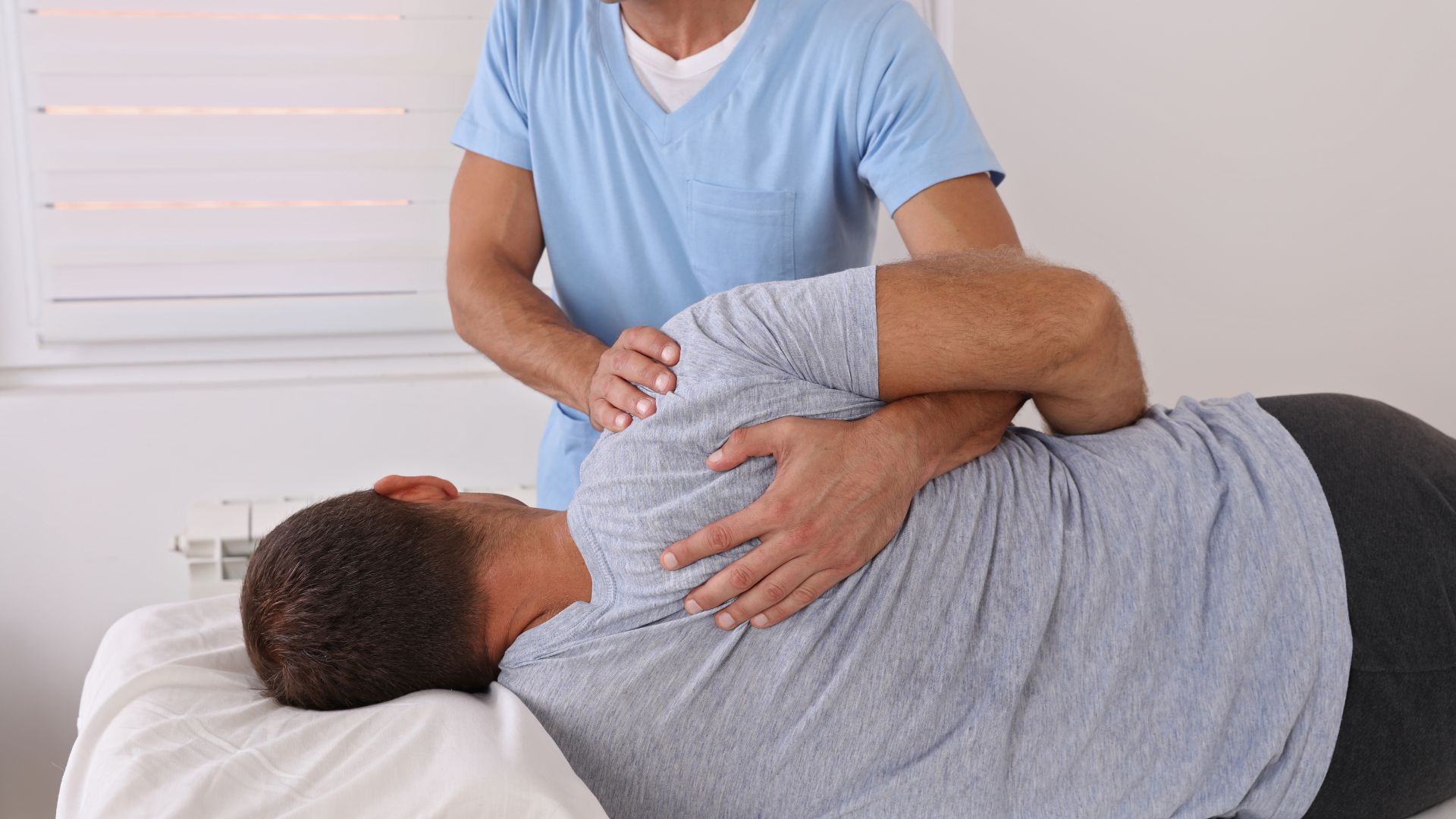 Osteopathy for Pain in the Neck and Shoulders